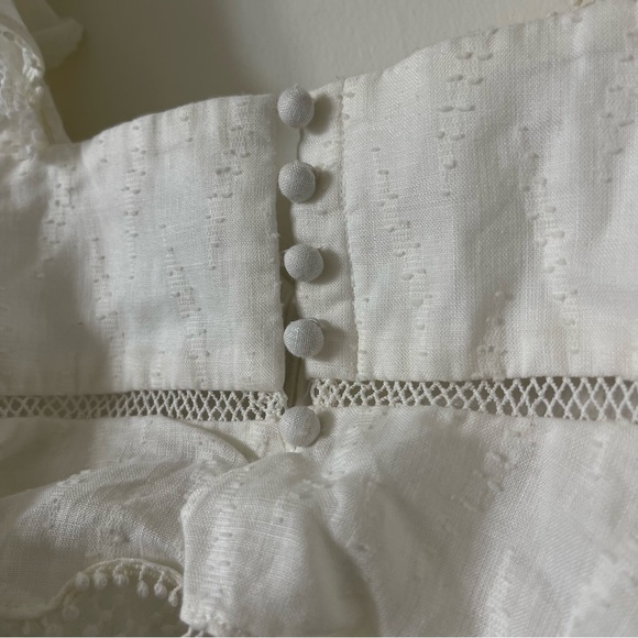 ACLER Basque Ruffle Top - Ivory - Picture 11 of 12